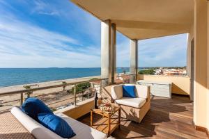 Casa Futuro - Beautiful sea view with pool