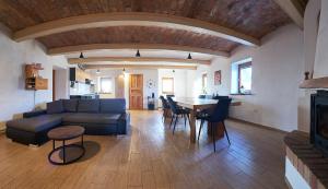 Hisa na Zlatem polju