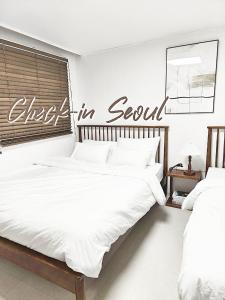 Check in Seoul Hongdae