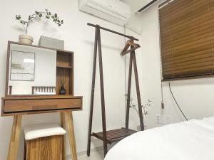 Check in Seoul Hongdae