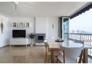 El balcón del mar - 1ª línea y frontal al mar