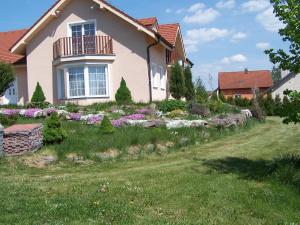 PENZION BĚLČICE Sportovní 299