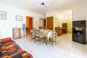 La Caletta Corsa Apartments con due camere a 100 m dal mare - With wifi - ALL INCLUSIVE - 阿莱里亚