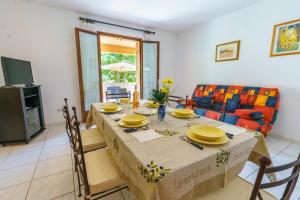 Appartements La Caletta Corsa Apartments con due camere a 100 m dal mare - WiFi fibra FTTH - ALL INCLUSIVE : photos des chambres