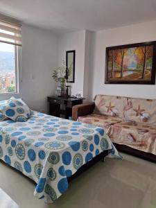 RentalsOP AN09 Apartamento en Laureles el barrio mas cool del mundo, moderno, con balcon y excelente vista