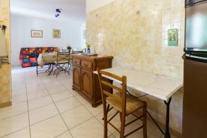 Appartements La Caletta Corsa Apartments con due camere a 100 m dal mare - WiFi fibra FTTH - ALL INCLUSIVE : photos des chambres