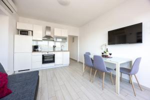 Ancora Center Apartment