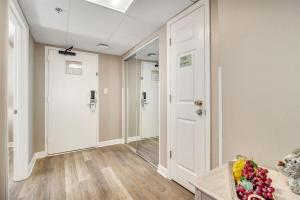 WINTER RATES! Romantic Oceanfront 1Br w Balcony CV 911