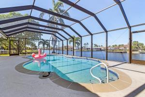 Gulf Access, Saltwater Heated Pool, Dock - Palaco Point Villa - Roelens