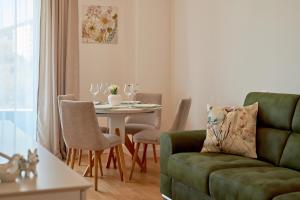 The Dream Getaway SkyLine by DeVasco