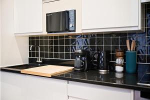 Chelsea Modern Apartments