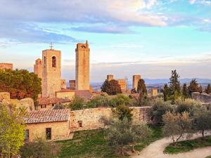 Tusci Loft San Gimignano A GEM in the CITY