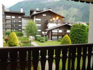 Appartement 2 pièces Chamonix avec Parking - FR-1-517-39