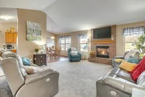 17 Mi to Columbus Pickerington Home with Fire Pit! - رينولدزبورغ