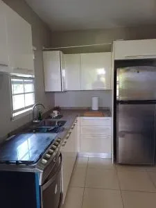 Claricia's 1 bedroom ,1 bathroom furnished Apt - Quartier de la Grande Case