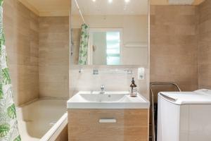 Heart of Paris III, Le Marais - Charming Apartment