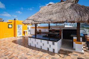 Mexican penthouse with private terrace