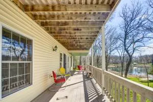 Pelican Rapids Lake House with Water Views and Dock! - Wahpeton