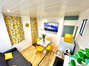 Le Zeste, centre parking gratuit