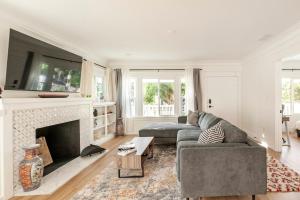 Stylish Gated Retreat in East Hollywood with Parking - Strutture non classificate a Los Angeles