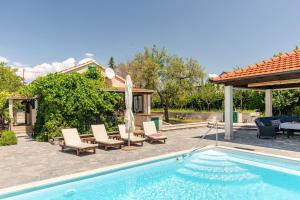 Countryside House Dugobabe