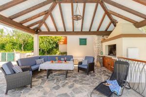 Countryside House Dugobabe