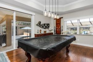 Villa Dasha - Luxury 2-story gulf-access home welec-heated pool & beautiful lanai - SWFL Rentals