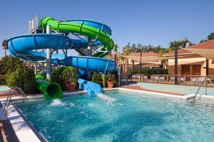 Regal Oaks Retreat: Pool, Hot Tub & Near Disney