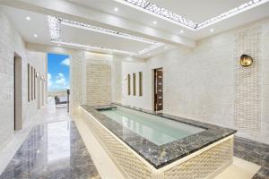 Villa de Lujo en Cap Cana - Higuana 49 con Playa Privada y Piscina