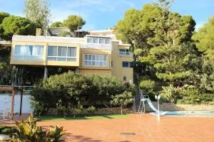 La Mora Paradise - Tamarit