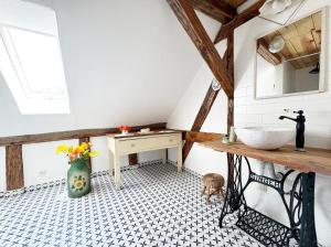 Olęderska Zagroda Pracownia Boruja