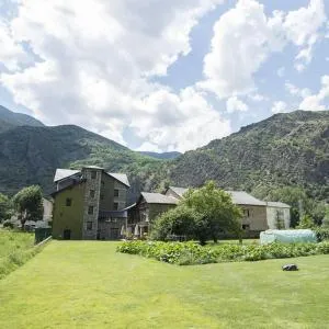 Hotel Cases - Escaló