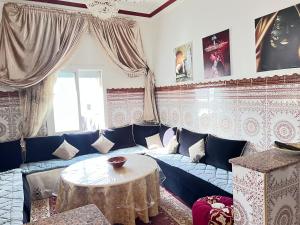 Old Madina Apartment free couscous on fridady