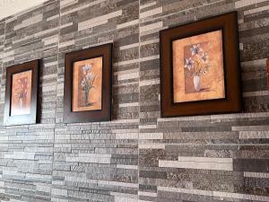 Old Madina Apartment free couscous on fridady