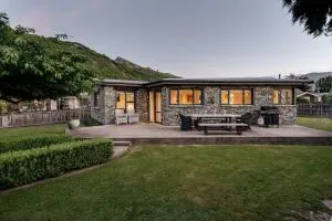 Arrowtown Stoney Cottage - 卡德罗纳