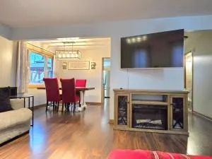 3 bedroom 3 bath lovely home in Aurora IL - Plainfield