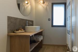 B&B / Chambres d'hotes La Ferme des Hautins - Chambres -d-Hotes : photos des chambres