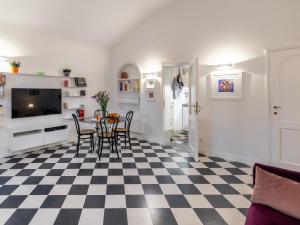 Santa Croce View Cool & Air Condizioned Private Entrance Apartment