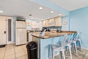 Emerald Isle 102 - The Seashell