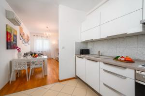 Aureo Apartment Pula Center