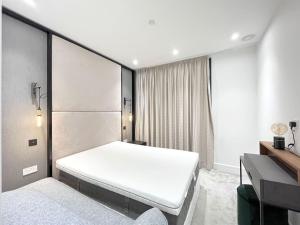 Luxury Property close to Liverpool Street