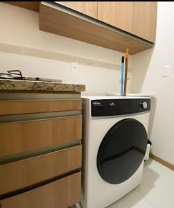 Central, Ar Cond, WI-FI, Lava e Seca