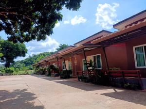 Tee villa khaoyai