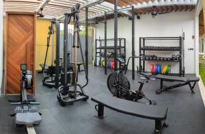 Villa Kizmet Fit - 2Bed Luxury Private Sanctuary - Yoga Shala, CrossFit-Style Gym