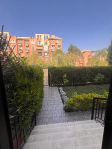 Apartment With Garden