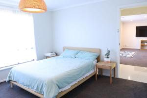 Beachside Base - Seaford - C21 SouthCoast Holidays
