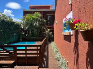 Corais da Barra. Tranquilidade a 400 metros da beira da Praia da Barra