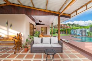 Casa Oasis La Fortuna Private Pool AC & WiFi 100 mbps