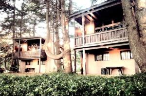 Posta Chimango, Cabañas frente al Golf Los Acantilados