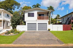 3 Bedroom Family-Friendly Coastal Haven!